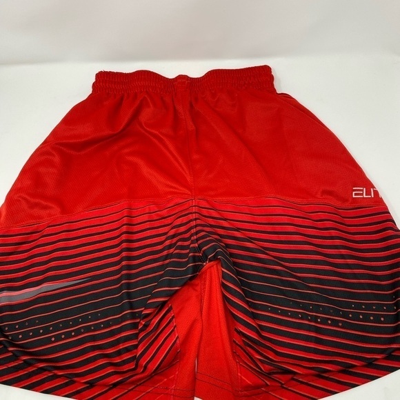 Men’s Nike Drifit Elite Shorts Size Medium - Picture 1 of 9